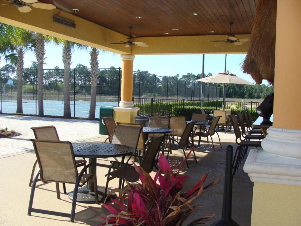 Orlando Paradise Palms Resort Four Corners Exterior photo